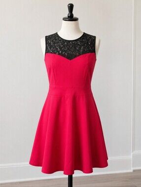 Sleeveless Sweetheart Red Midi Dress with Black Lace Yoke